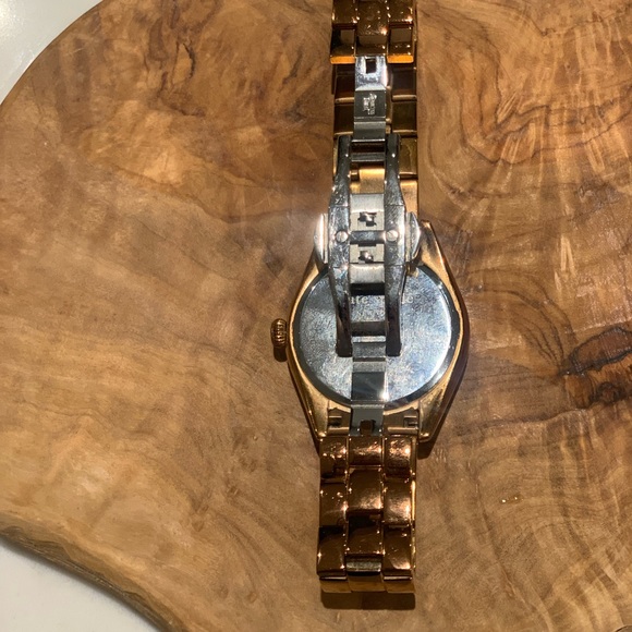 Rose gold Kate Spade link watch - Picture 3 of 4